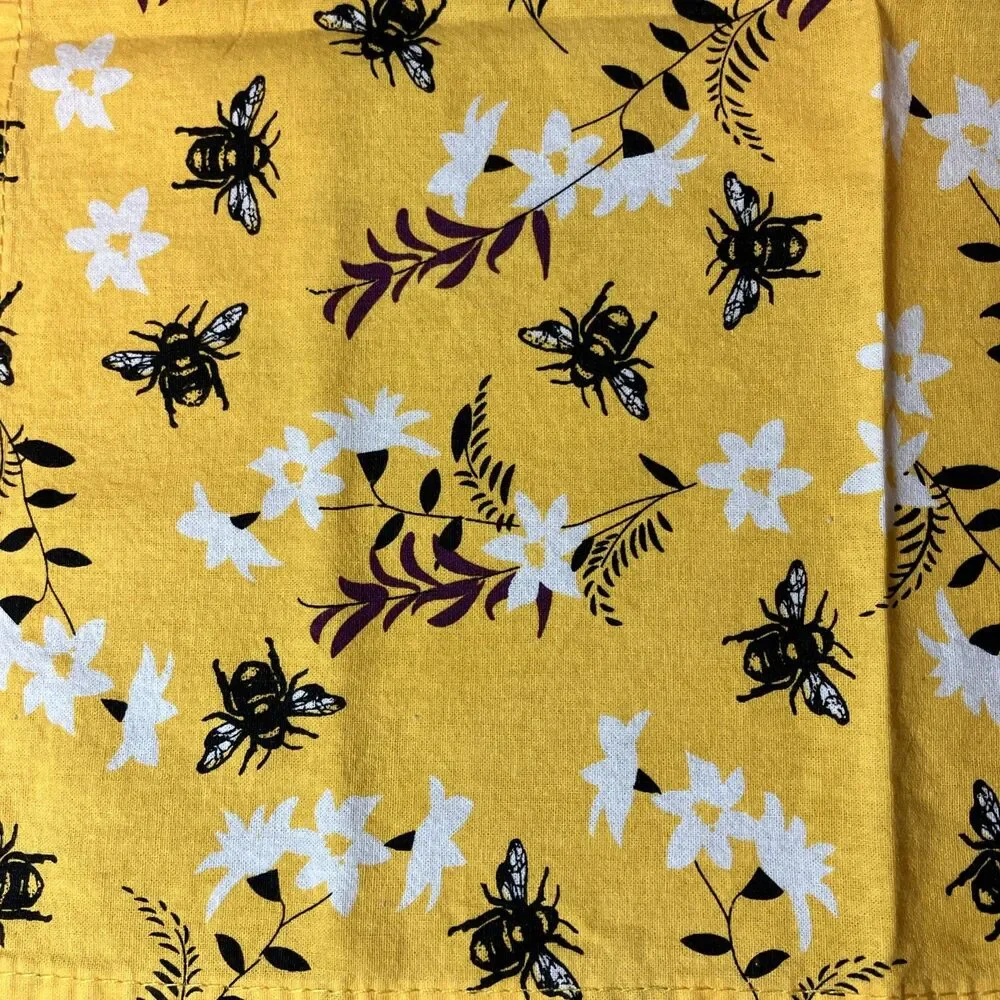 Lilac & Vine Regal Art & Gifts Cotton Table Napkins Yellow Bumble Bees set of 3